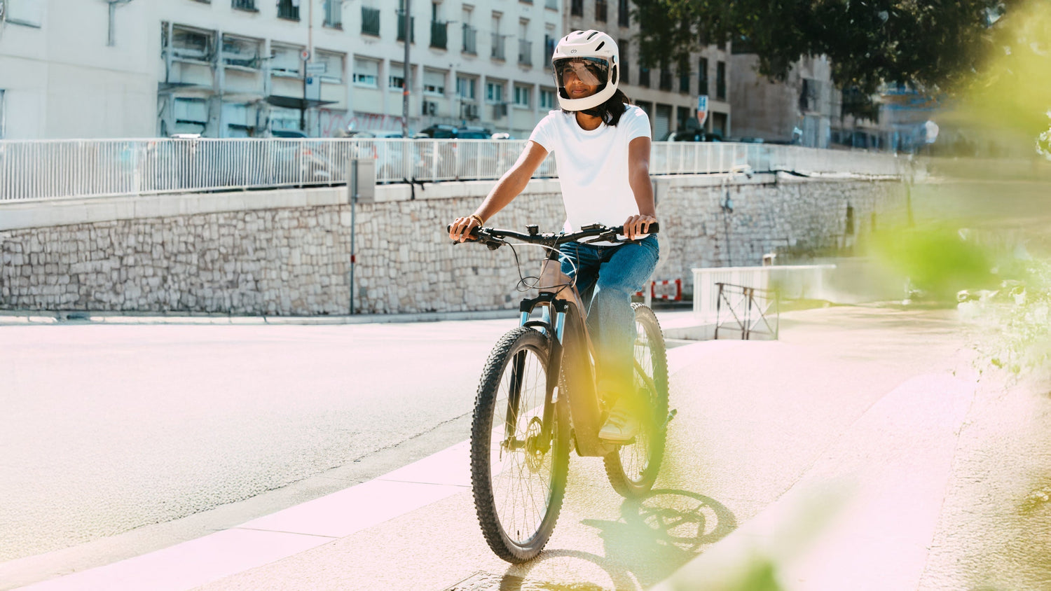 Normes et tests des casques Virgo Move : au‑delà des certifications, une approche globale de la protection